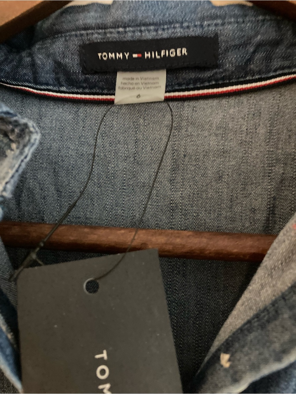 Tommy Hilfiger NWT size 6 long sleeve denim dress